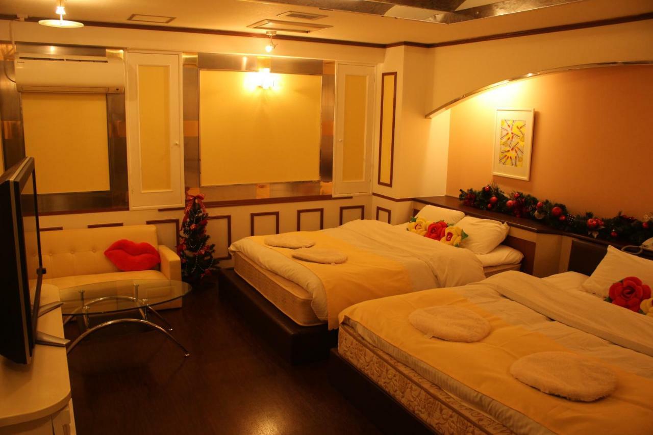 Hotel First Inn (Adults Only) Τσίμπα Εξωτερικό φωτογραφία
